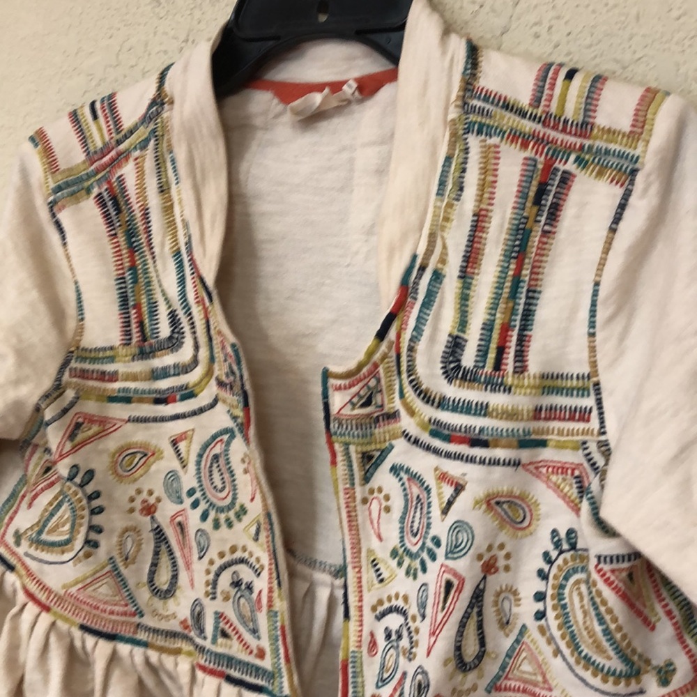 Vintage Anthropologie Embroidered Cream Peplum Cardigan with Multicolor Paisley - Picture 5 of 9